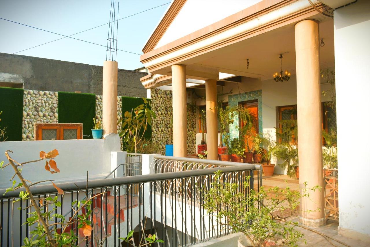 Malaiya Homestay - Grandeur Living Experience Jabalpur Eksteriør billede